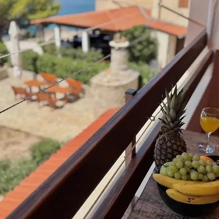 アパート Bala イバン・ドーラッツ