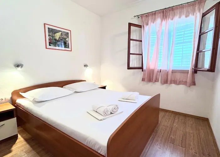 Bala 아파트 이반 돌라츠